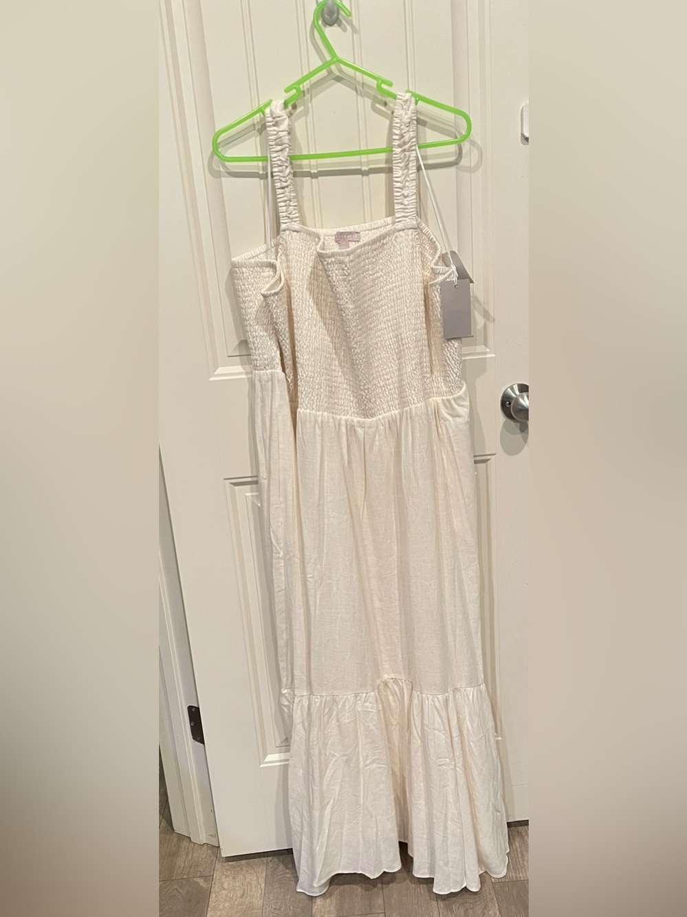 Chelsea28 Cream Maxi Sundress with Smocked Bodice - Picture 3 of 8